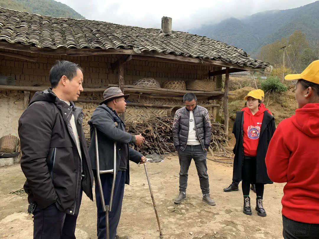 蜀滋香鲜鱼火锅加盟.jpg